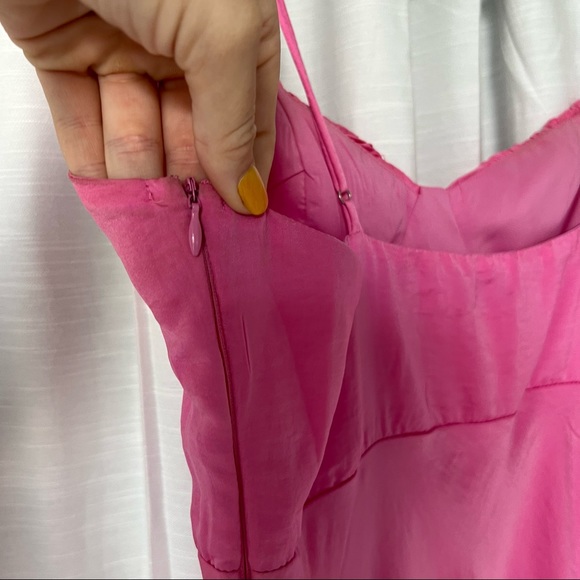 PERFECT DRESS. - Picture 9 of 16